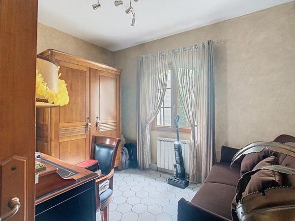 Maison à vendre à Frépillon - 6 pièces, 113 m² habitable (128 m² au sol)