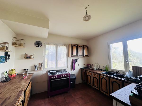 Pietra-di-Verde (20230) Grande maison T5 au calme avec vue sur la vallée