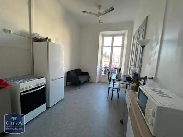 Appartement à louer 1 pièce 11.88m² Nice (06000)