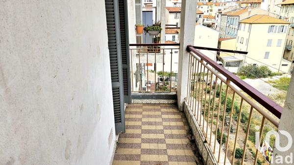 Appartement à vendre 1 pièce 27 m² Nice