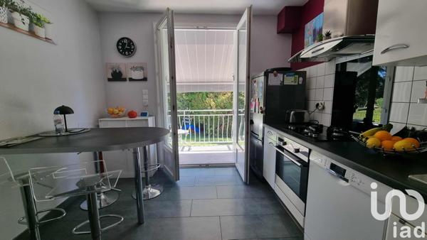 Maison à vendre 5 pièces 102 m² Saint-Yrieix-sur-Charente