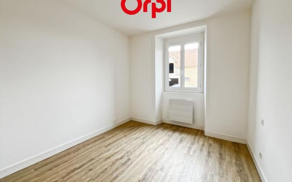 Maison à vendre    5 pièces • 134 m2 Dollon