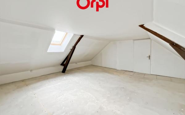 Maison à vendre    5 pièces • 134 m2 Dollon