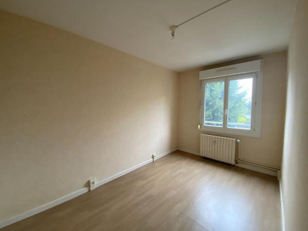 LAVAL APPARTEMENT T3