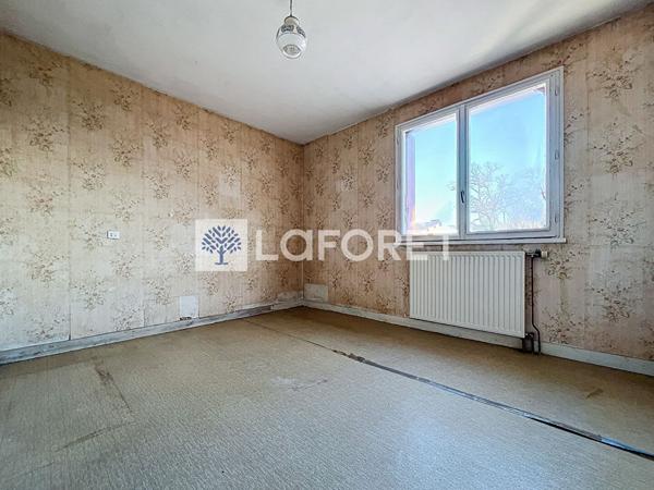Achat maison près de ST VARENT - 6 pièce(s) - 123 m² - 78 190 €