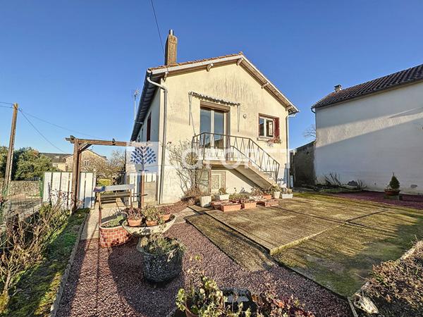 Achat maison près de ST VARENT - 6 pièce(s) - 123 m² - 78 190 €