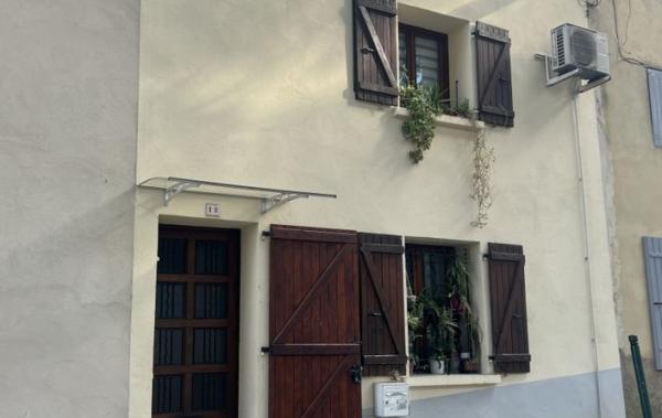 Vente Maison de village avec garage Saint-gilles
