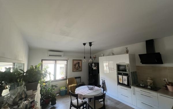Vente Maison de village avec garage Saint-gilles