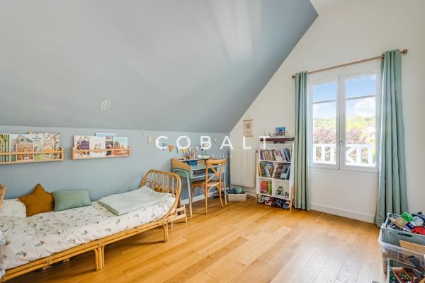 Maison familiale rénovée La Celle Saint Cloud