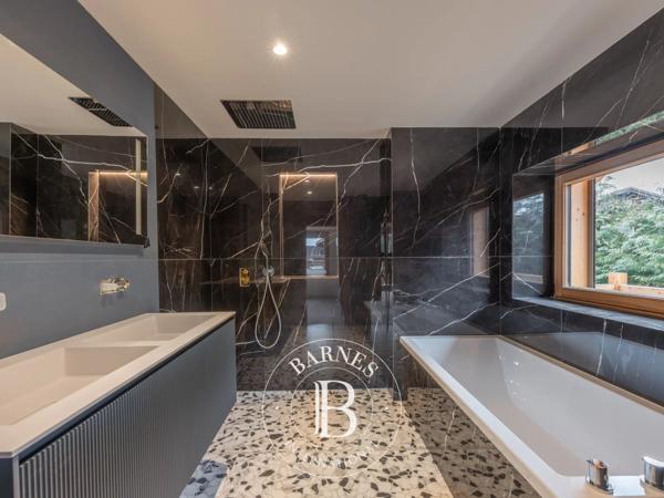 Megève, Chalet 7 Chambres -  465 m² à vendre