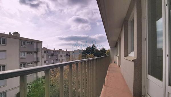 Appartement à vendre 5 pièces de 82 m²