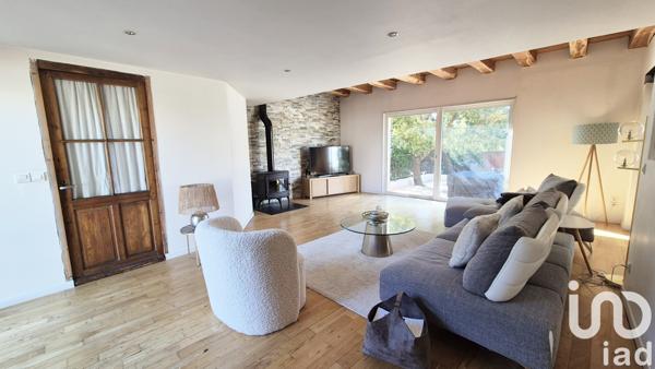 Maison à vendre 6 pièces 170 m² Le Puy-Sainte-Réparade