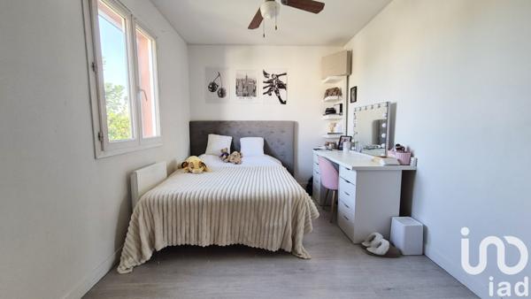 Maison à vendre 6 pièces 170 m² Le Puy-Sainte-Réparade