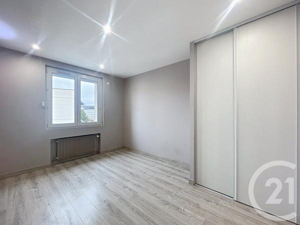 Appartement F3 à vendre  3 pièces - 85,76 m2 LE PUY EN VELAY - 43