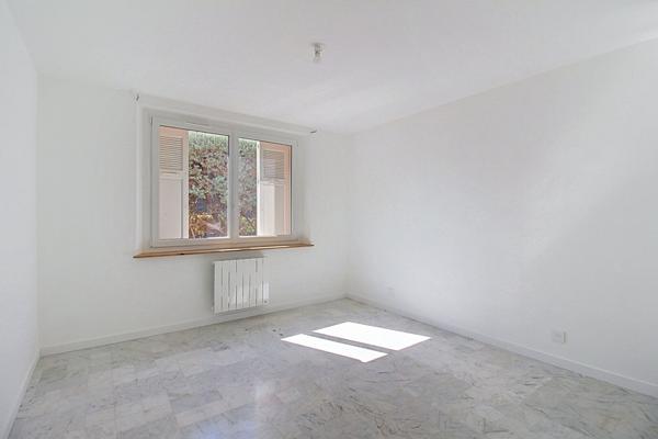 A LOUER EN EXCLUSIVITE  A PARTIR DU 15/09 BAS DE VILLA DE  78,40 M²