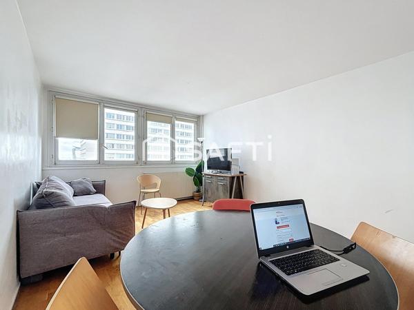 F4 80m² vue plein ciel au coeur du quartier Olympiades