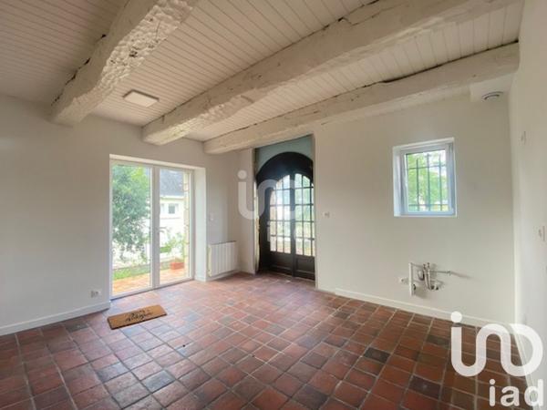 Maison 7 pièces de 224 m² à Caudan (56850)