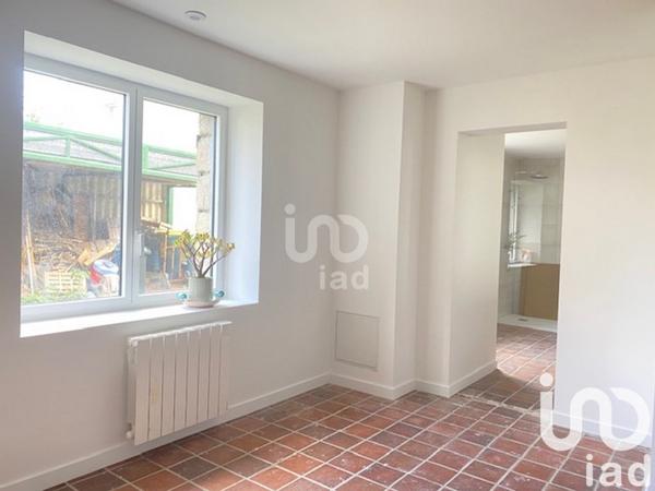 Maison 7 pièces de 224 m² à Caudan (56850)