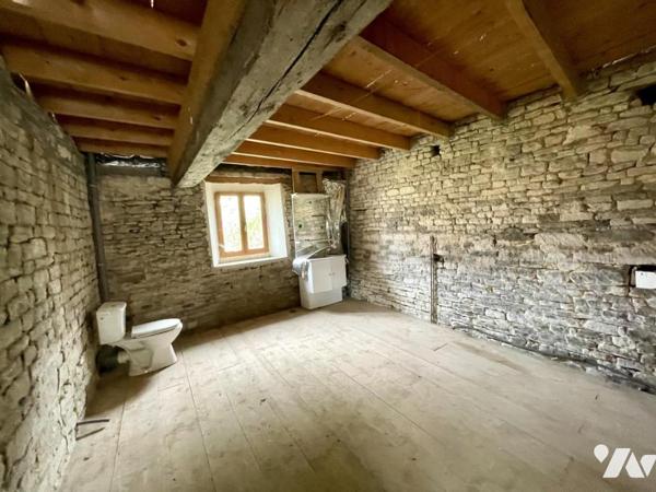 Maison en pierres à rénover