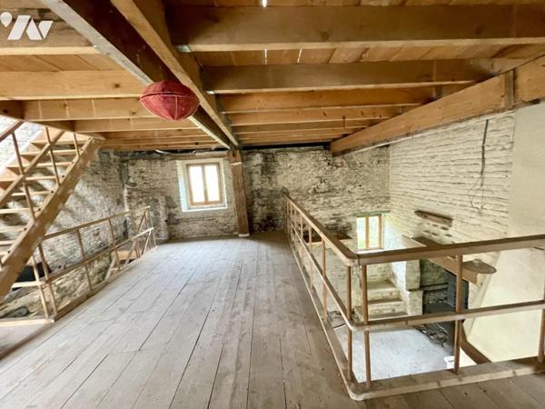 Maison en pierres à rénover