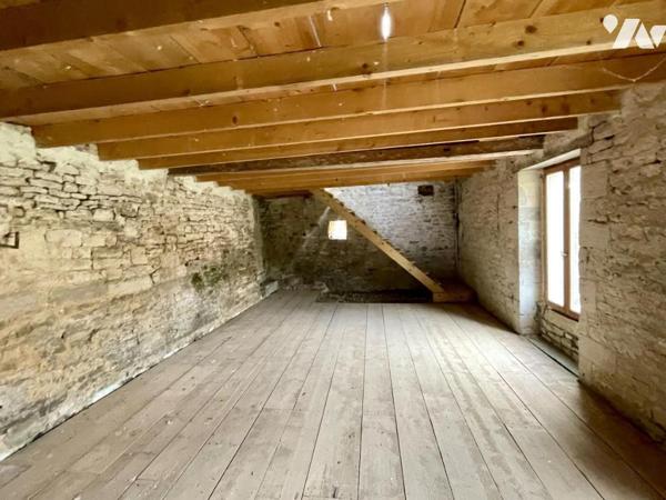 Maison en pierres à rénover