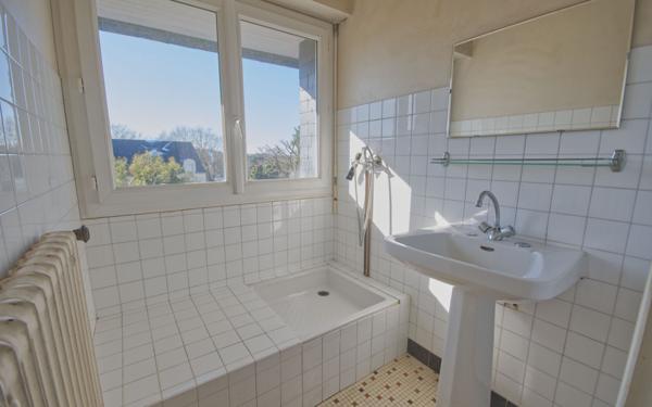 Maison à vendre    5 pièces • 143,75 m2 Elven