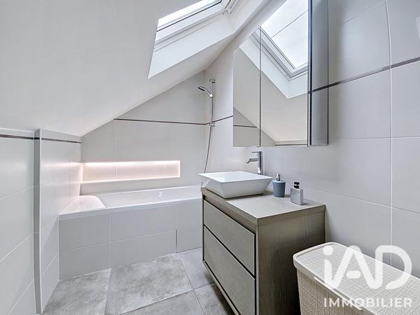 Maison à vendre 4 pièces 81,67 m² Angerville