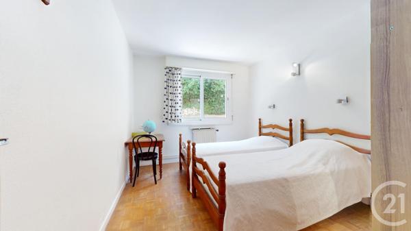 Appartement F4 à vendre  4 pièces - 101,52 m 2   CIBOURE  - 64