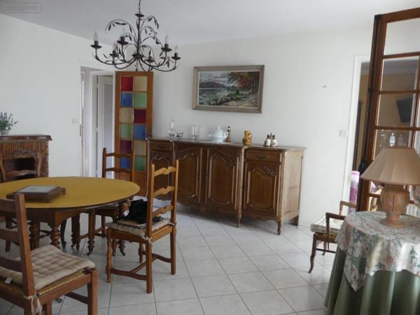 Maison à vendre à Beaumont-le-Roger dans l'Eure (27170), ref : 21D10