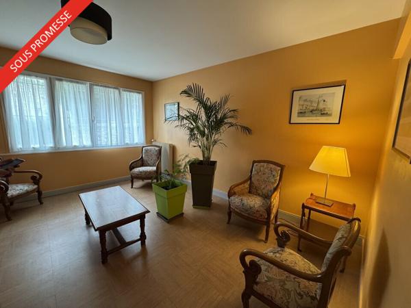 TOURS PROCHE HYPER CENTRE - BUREAUX A VENDRE DE 78 M² EN RDC