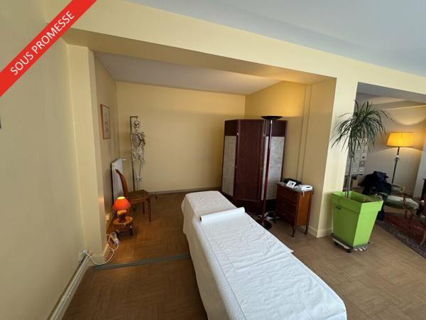 TOURS PROCHE HYPER CENTRE - BUREAUX A VENDRE DE 78 M² EN RDC