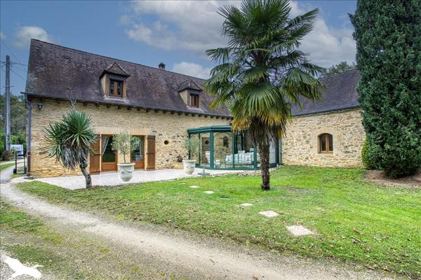 Maison à vendre |  Carsac-Aillac |  11 pièces | 205 m²