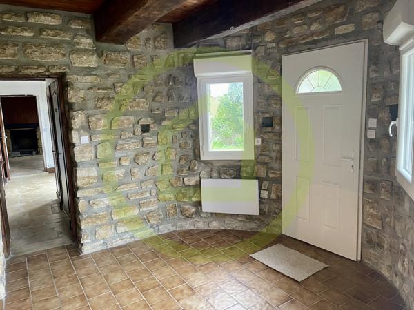 Maison à RUELLE SUR TOUVRE (16600)