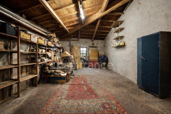 Maison 5 chambres ou 2 appartements T2/T4 + terrain à bâtir