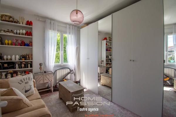 ROYAN - MAISON AVEC PISCINE, GARAGE ET APPARTEMENT INDÉPENDANT