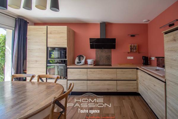 ROYAN - MAISON AVEC PISCINE, GARAGE ET APPARTEMENT INDÉPENDANT