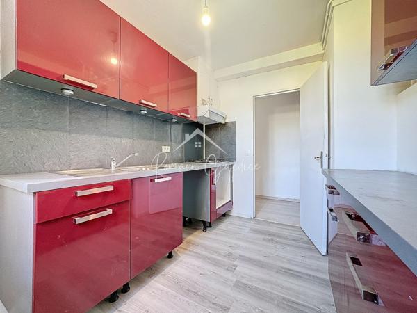 Millau (12100) APPARTEMENT F3 62 M² EN REZ-DE-CHAUSSÉE
