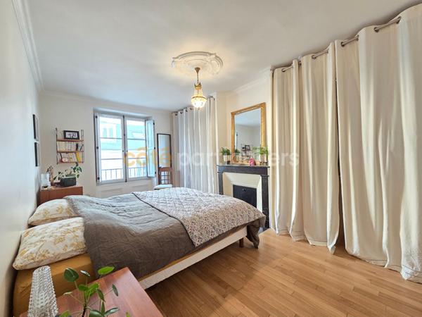 Vente Appartement125,27 m² - 5 Pièces - ORLEANS (45000)