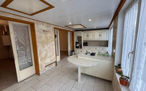 Maison à vendre    4 pièces • 115 m2 Estaires