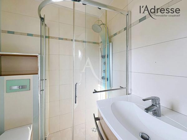 Maison Suresnes - 7 pièce(s) , 5 chambres de 149m² et 299m² de terrain