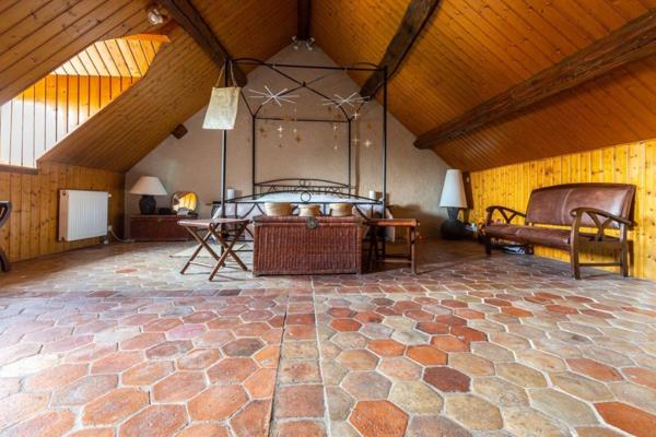 Maison à vendre 6 pièces CHENOVE (21)