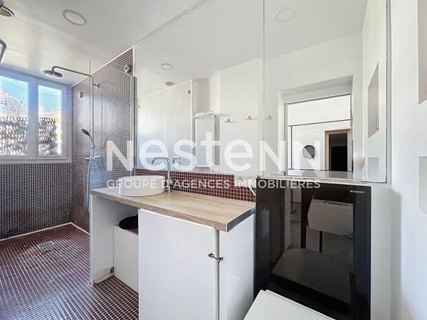 Exclusivité Nestenn - Kléber / Boissière - Studio / 2 pièces - Étage élevé - Balcon filant - Vue dégagée - Lumineux - Cave