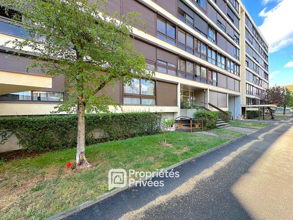Appartement 4 pièces 79 m2 avec balcon, parking et cave