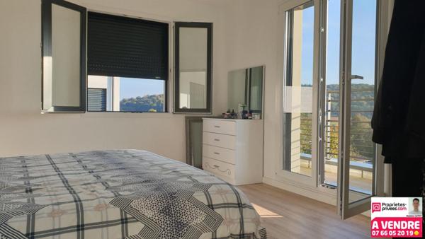 Maison 8 pièces de 213 m²