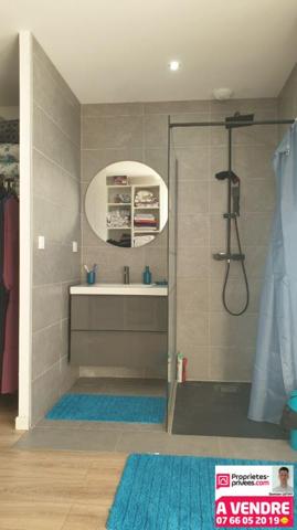 Maison 8 pièces de 213 m²