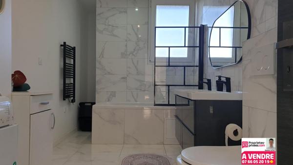 Maison 8 pièces de 213 m²