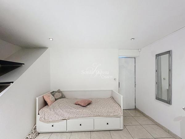 MAISON 2 CHAMBRES + BUREAU + GARAGE