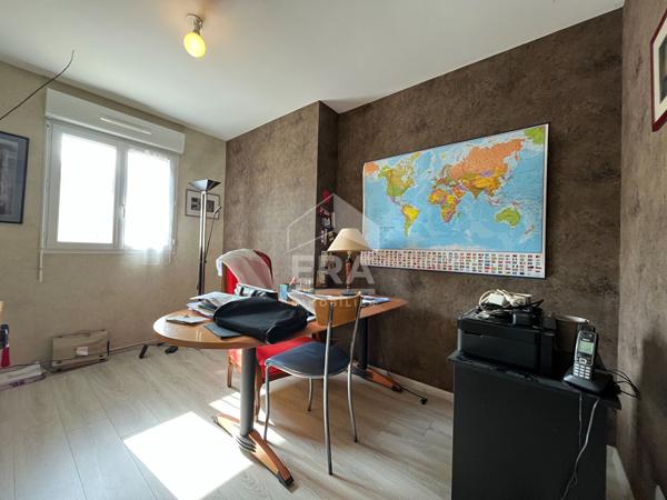 Maison T6 à vendre - 10 KMS EST DE BLOIS - Maison récente de 2014, 4 Chbs, calme et confort