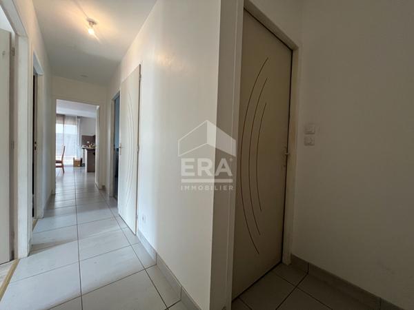 Maison T6 à vendre - 10 KMS EST DE BLOIS - Maison récente de 2014, 4 Chbs, calme et confort