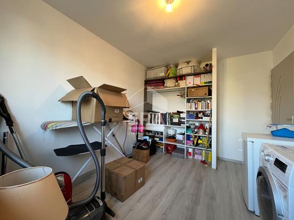 Maison T6 à vendre - 10 KMS EST DE BLOIS - Maison récente de 2014, 4 Chbs, calme et confort